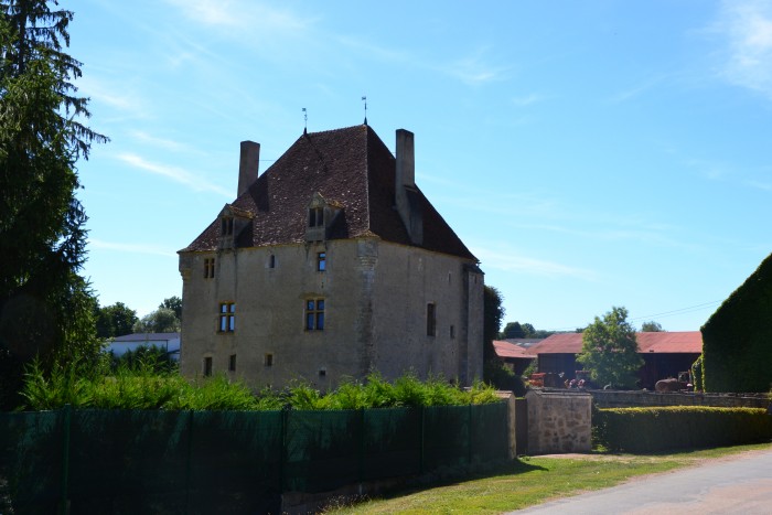 Prieuré de Lurcy le Bourg