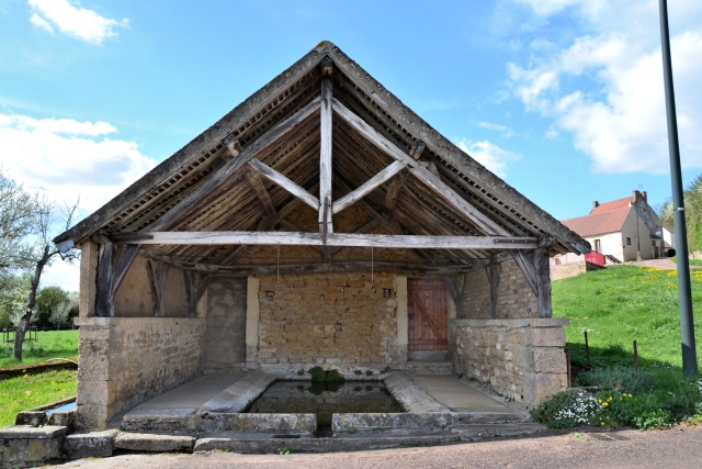 Lavoir de Teigny Nièvre Passion