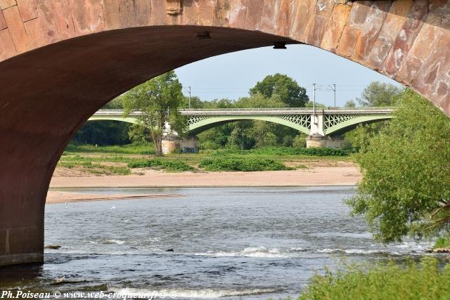 Le Pont-de-Loire de Nevers