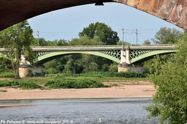 Le Pont-de-Loire de Nevers