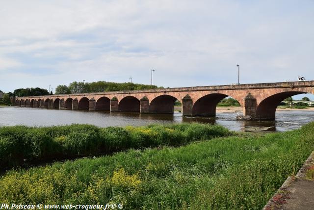 Le Pont-de-Loire de Nevers