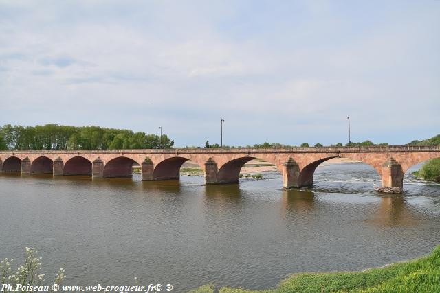 Le Pont-de-Loire de Nevers