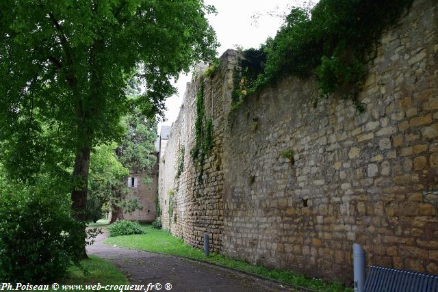 remparts de Nevers