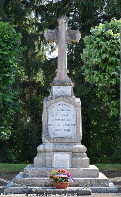 Monuments aux Morts de Montsauche