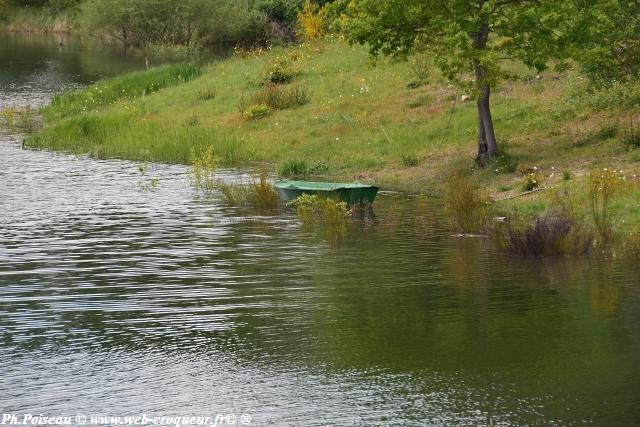 Lac de Pannecière