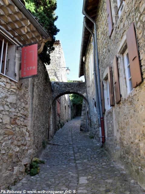 Mirmande Village en Drôme Philippe Poiseau