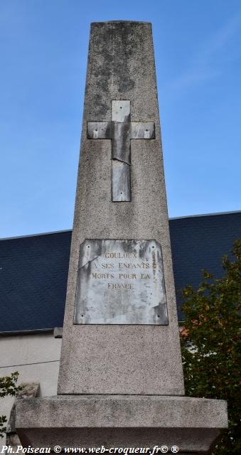 Monument aux Morts de Gouloux un hommage