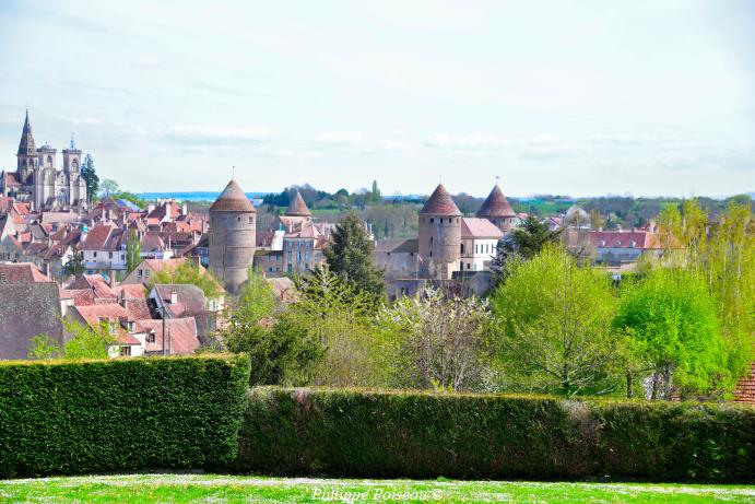 Château de Semur en Auxois