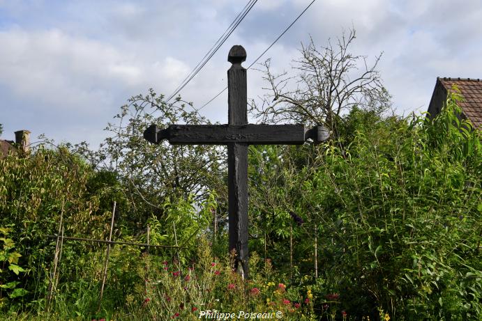 La croix Dreuzy un patrimoine