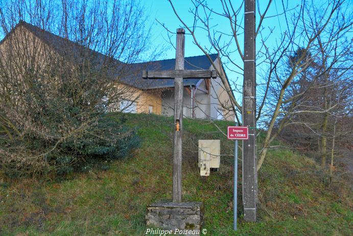 Croix du carrefour de "Les Loges"