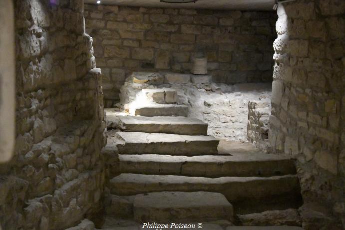 Crypte archéologique de la cathédrale de Nevers