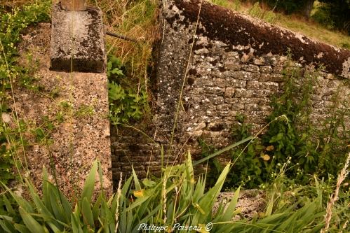 La fontaine sacrée de Saint-Gengoult