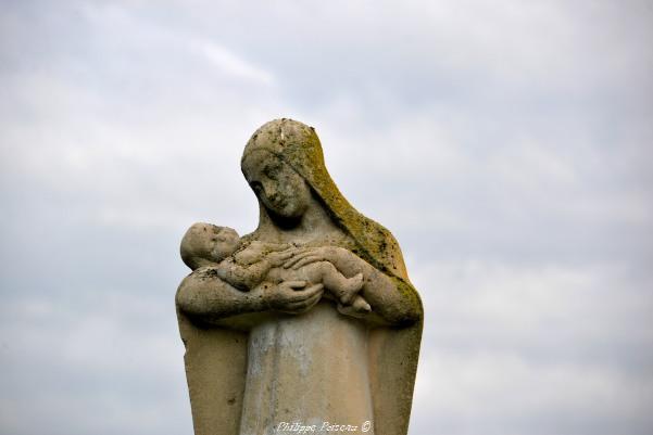 Calvaire de la Vierge à Foulquière Nièvre Passion