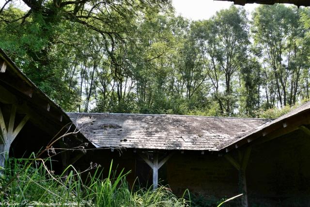 Lavoir Le Grand Rigny