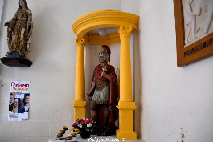 Intérieur de l'église de Dornes un patrimoine