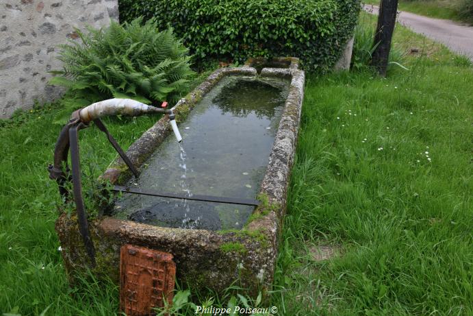 Fontaine et auges de Jourland