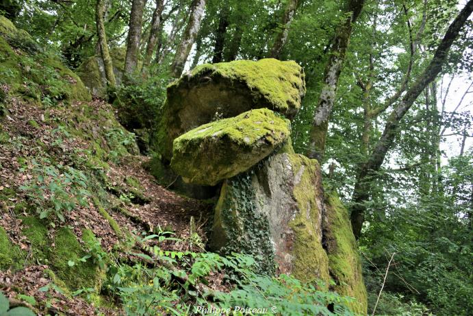 Le rocher de la "Maison-du-Loup"