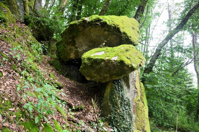 Le rocher de la "Maison-du-Loup"