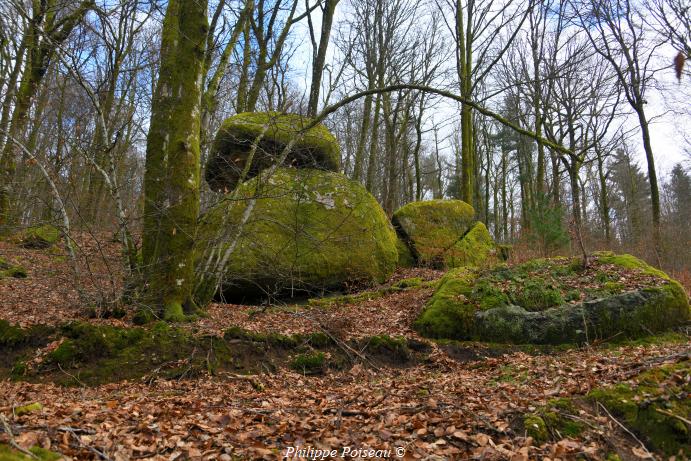 La roche aux Fées