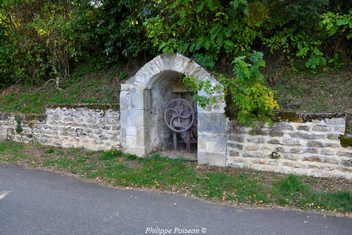 Fontaine de Satinges