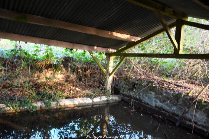 Lavoir de "Les Loges"