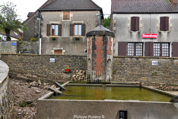 Le lavoir de Riousse