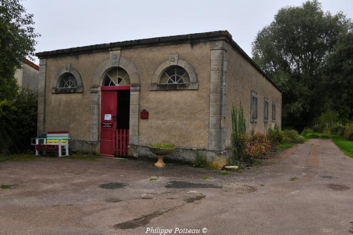 Lavoir du Pilori de Billy sur Oisy