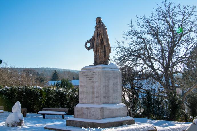 Monument aux Morts d'Arleuf