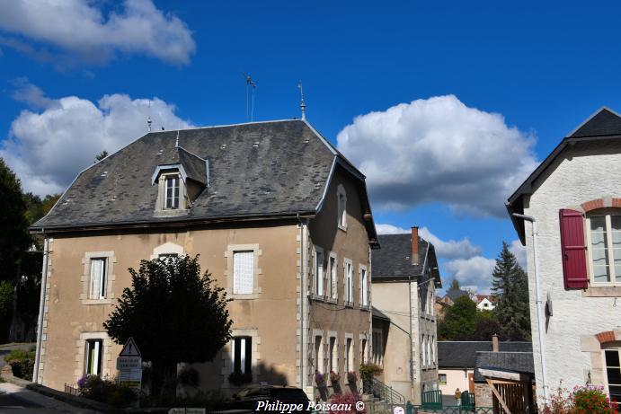 Mairie de Moux en Morvan