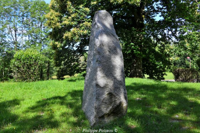 Menhir du jardin Mitterrand un patrimoine