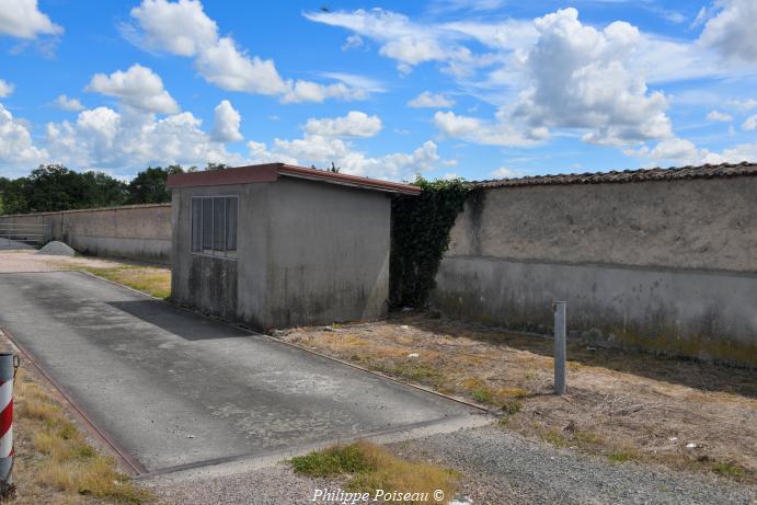 Pesée de Lucenay Lès Aix un patrimoine