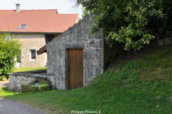 Petit lavoir de Jourland