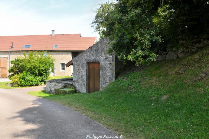 Petit lavoir de Jourland