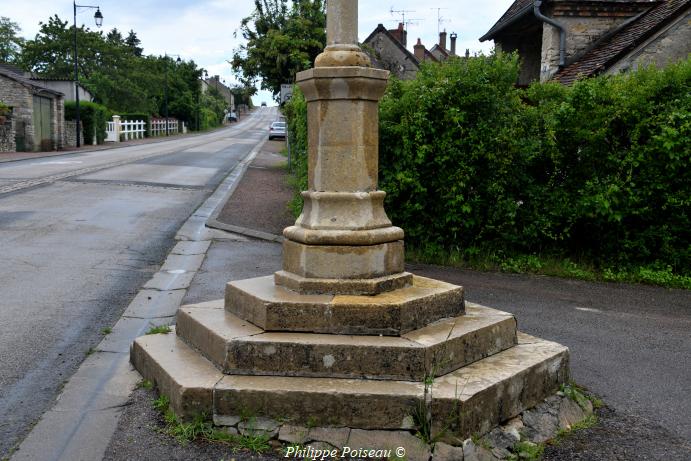 La croix de Livry